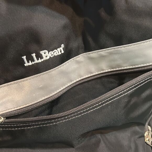 L.L. Bean Black/Silver Back Pack - Picture 7 of 7
